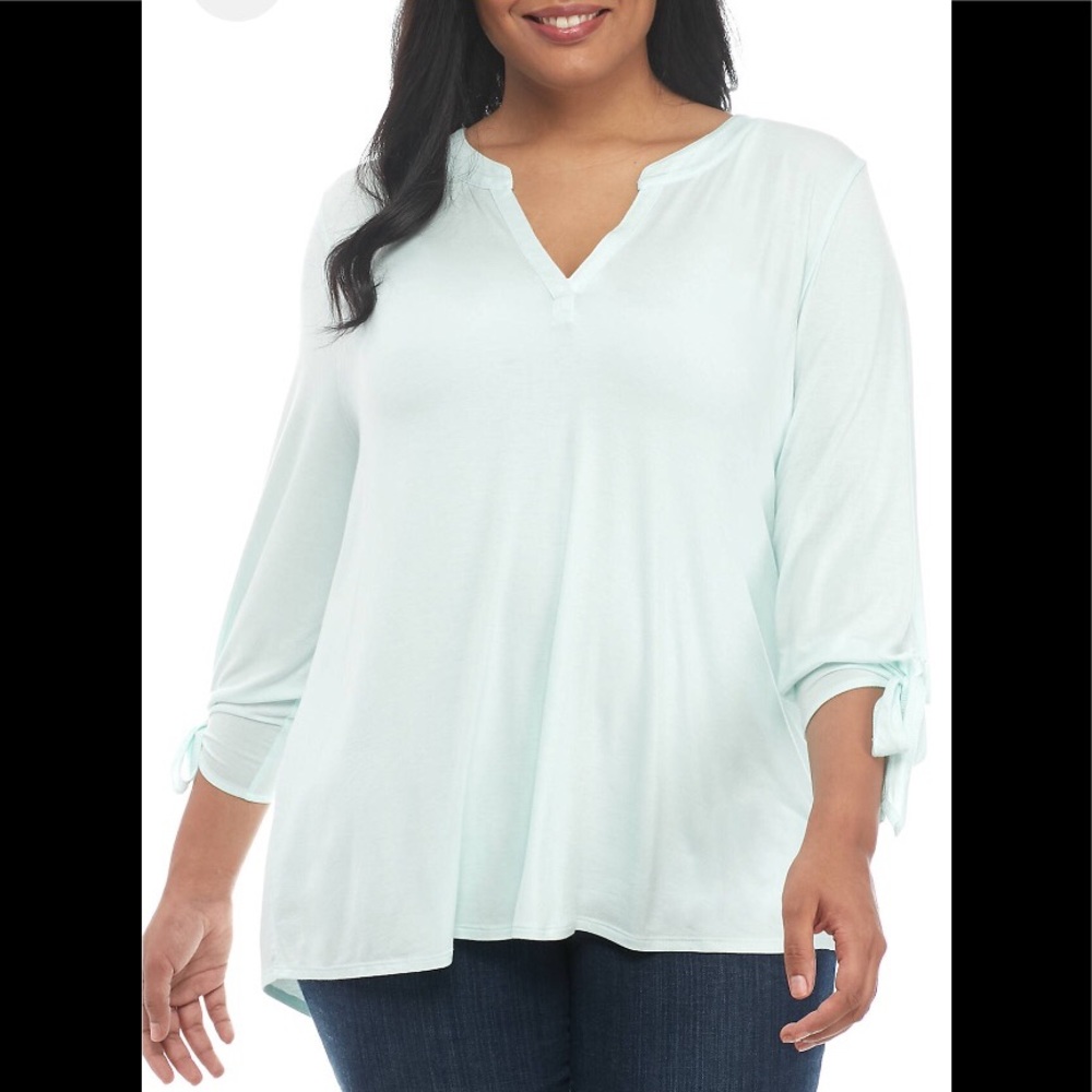 ☀️3/4 tie sleeve top 3/$21